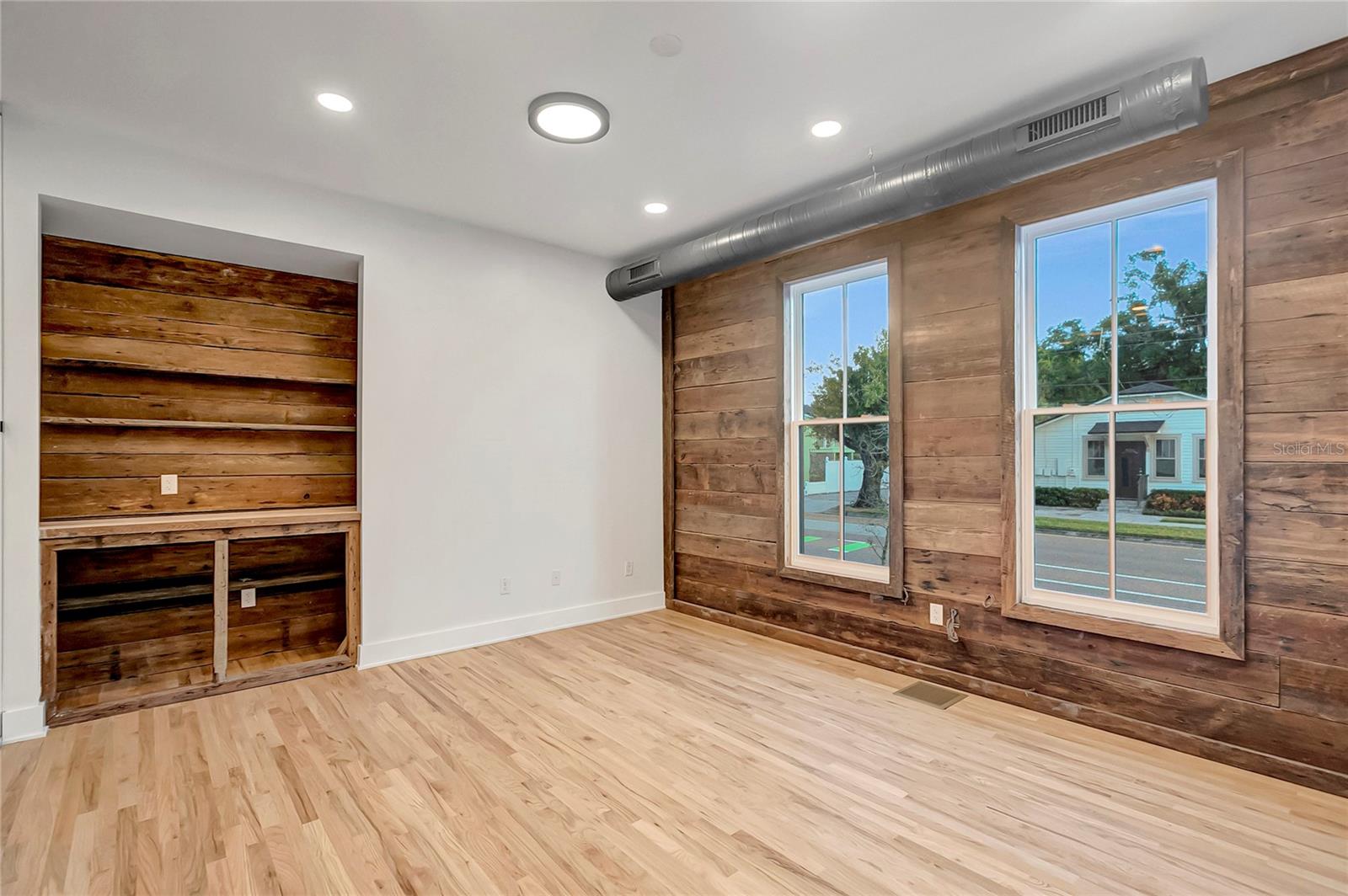 OSCAWANA - Commercial Sale