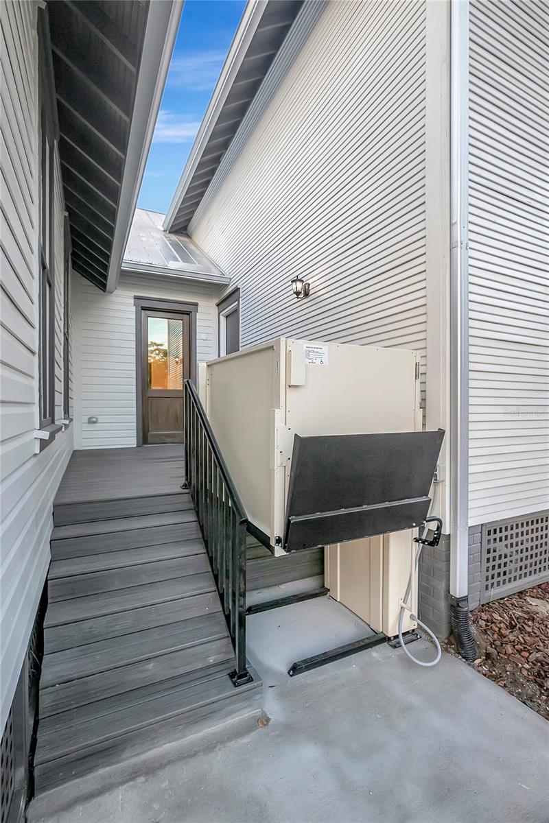 OSCAWANA - Commercial Sale