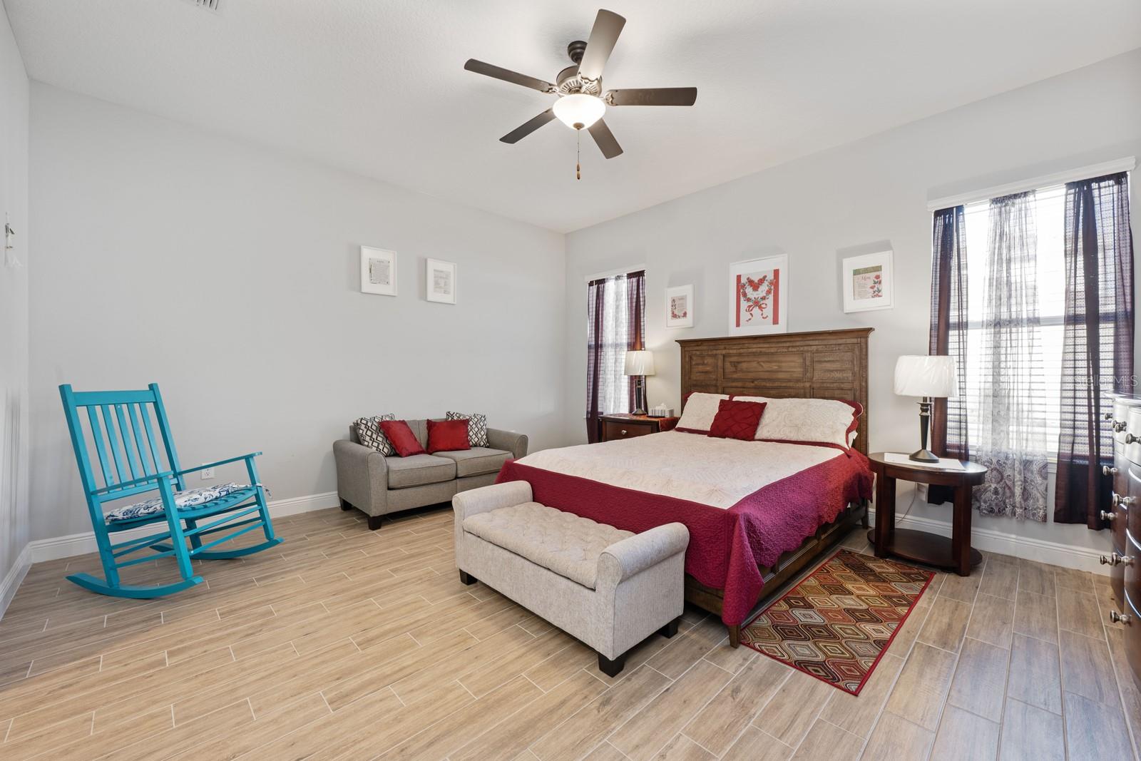 LAKESIDE AT HAMLIN - Residential