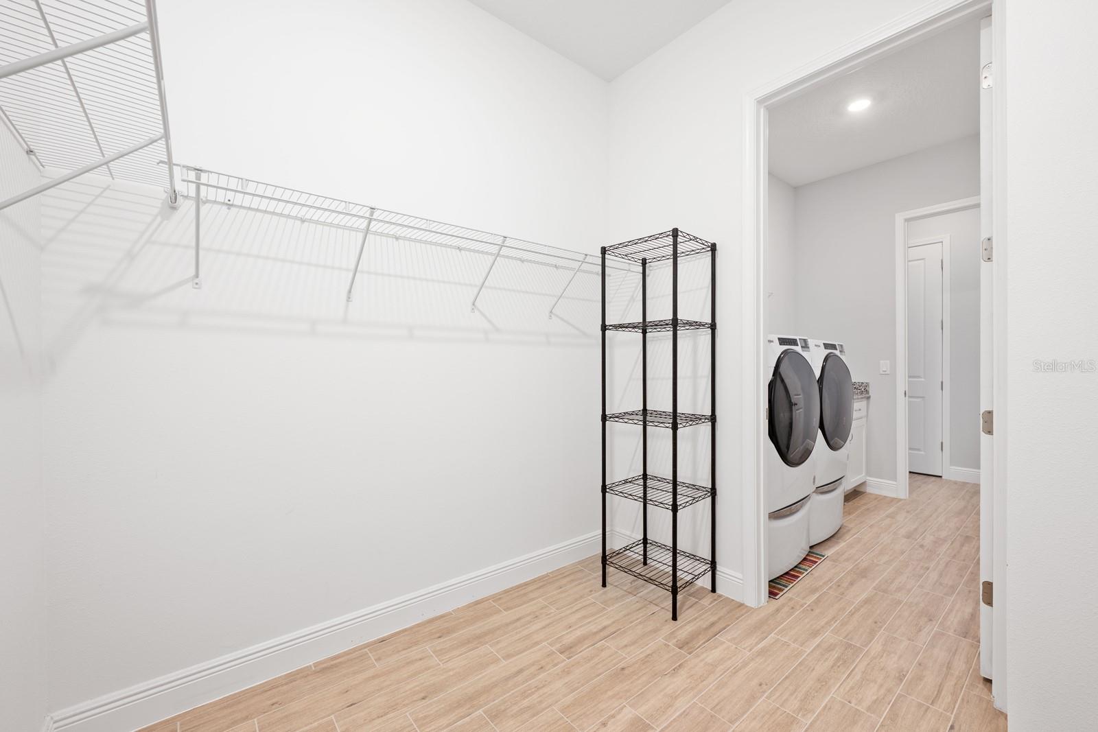 LAKESIDE AT HAMLIN - Residential