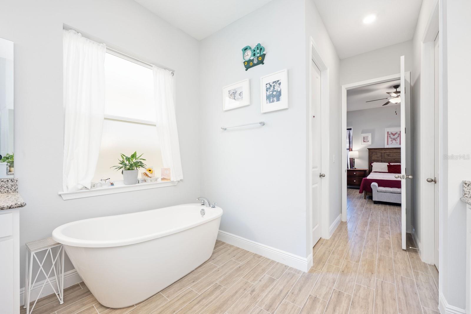 LAKESIDE AT HAMLIN - Residential