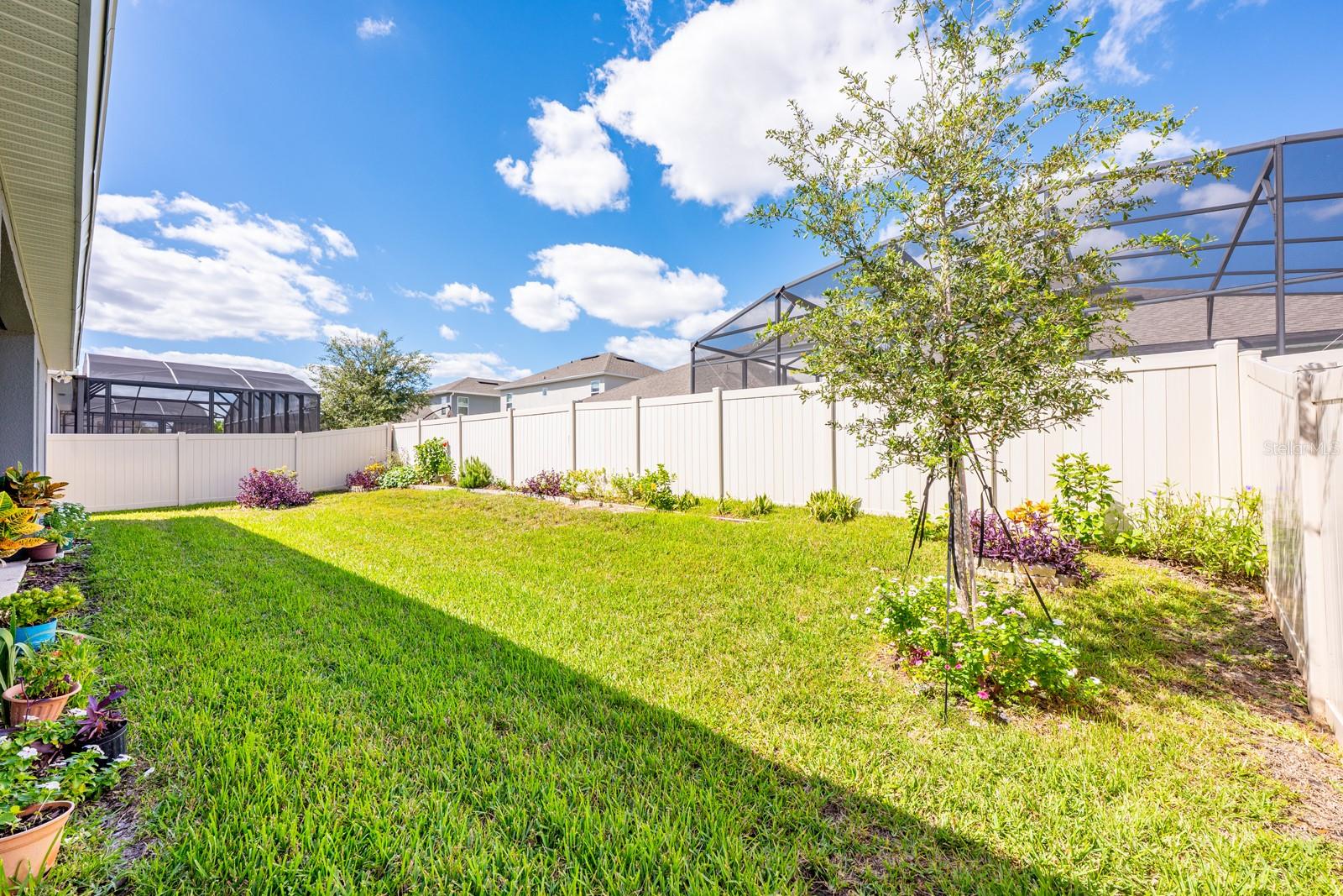 LAKESIDE AT HAMLIN - Residential