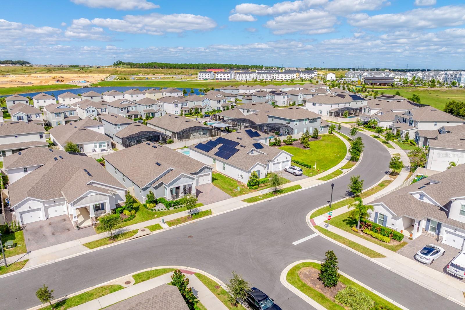 LAKESIDE AT HAMLIN - Residential