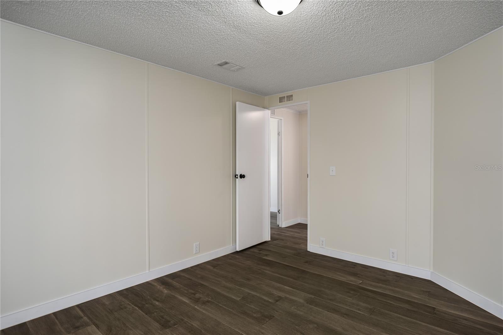 RIDGEWOOD MEADOWS PH II & III - Residential