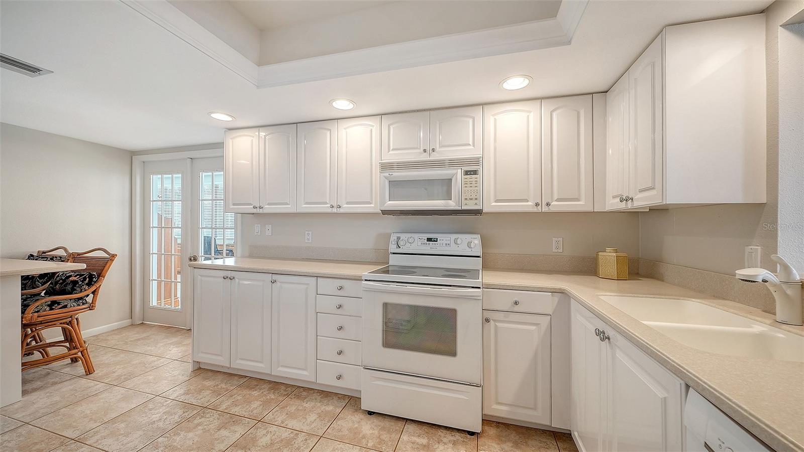 PLAYERS CLUB III - Residential