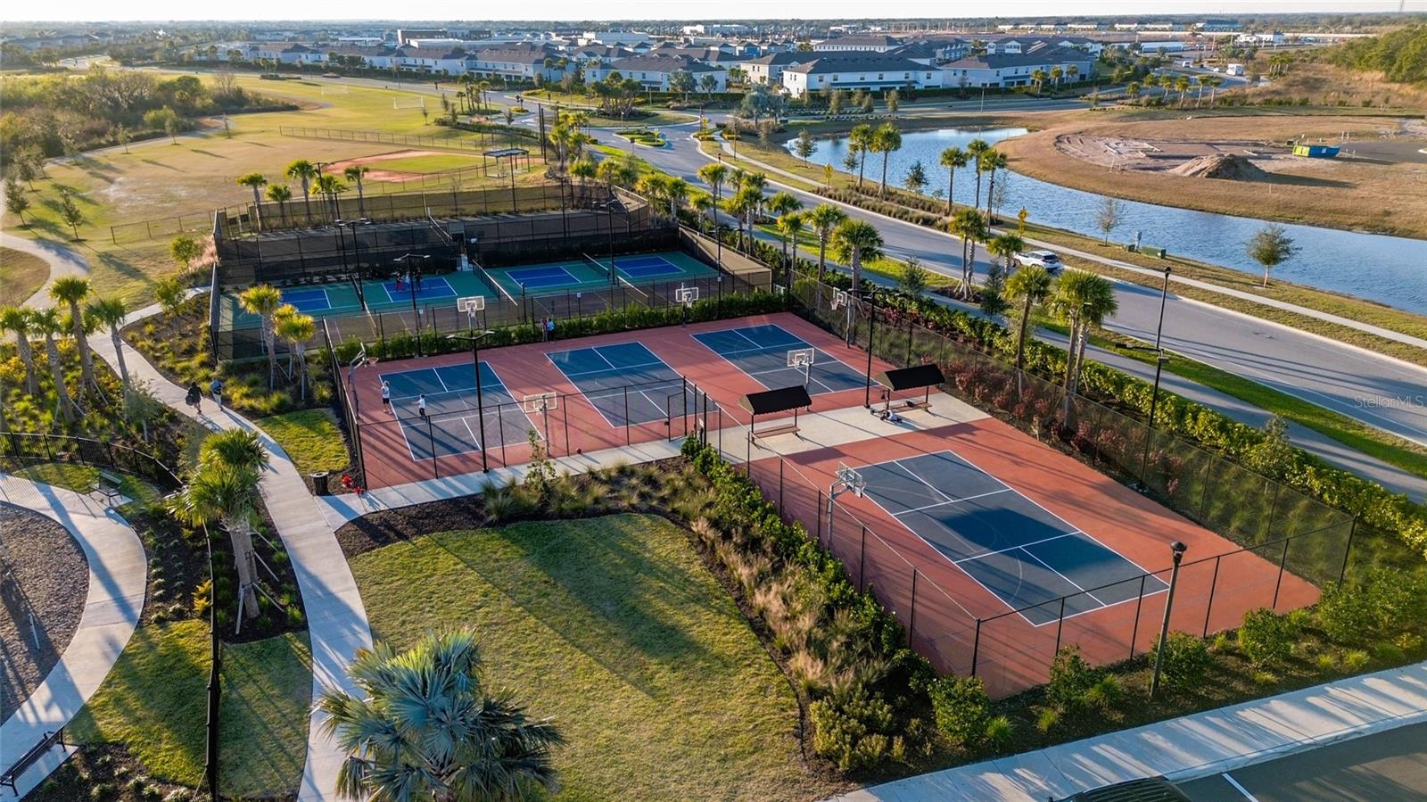 STAR FARMS PH IV SUBPH D & E - Residential