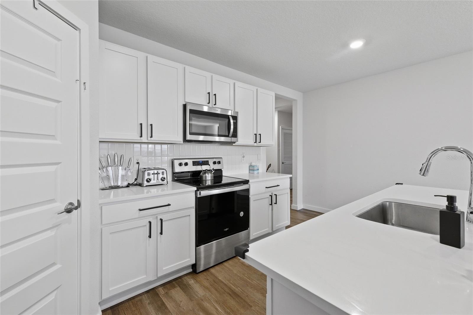 STAR FARMS PH IV SUBPH D & E - Residential