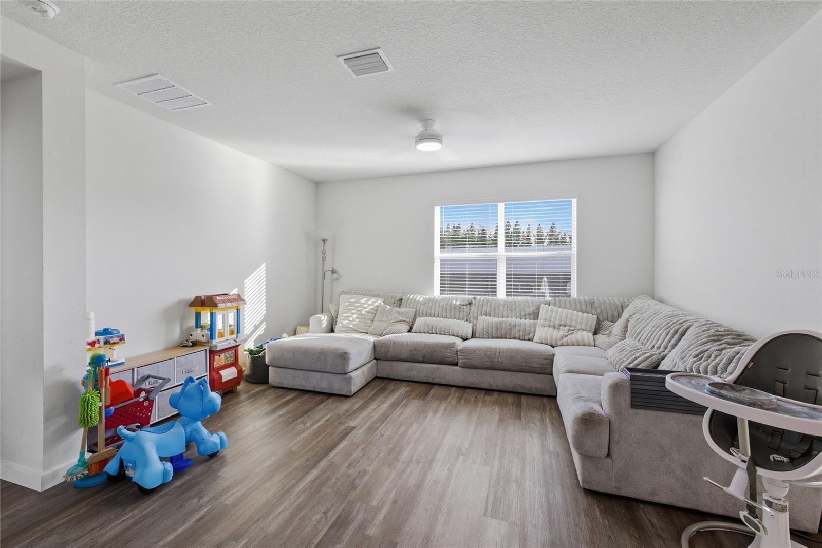 STAR FARMS PH IV SUBPH D & E - Residential