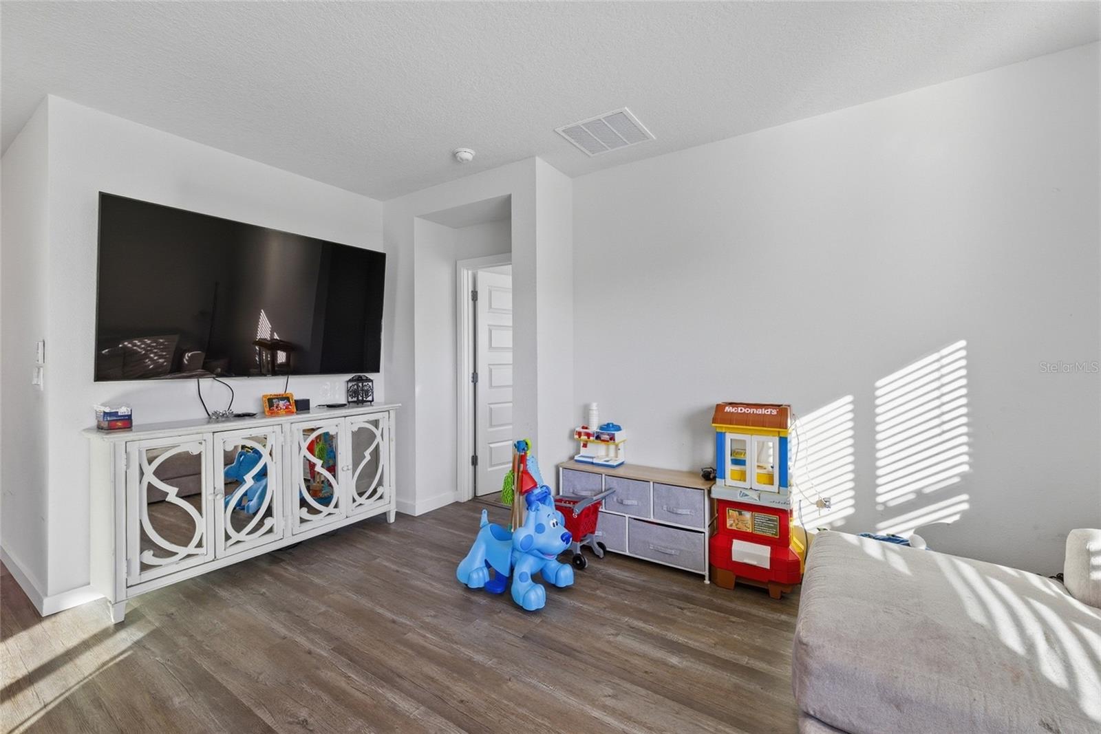 STAR FARMS PH IV SUBPH D & E - Residential