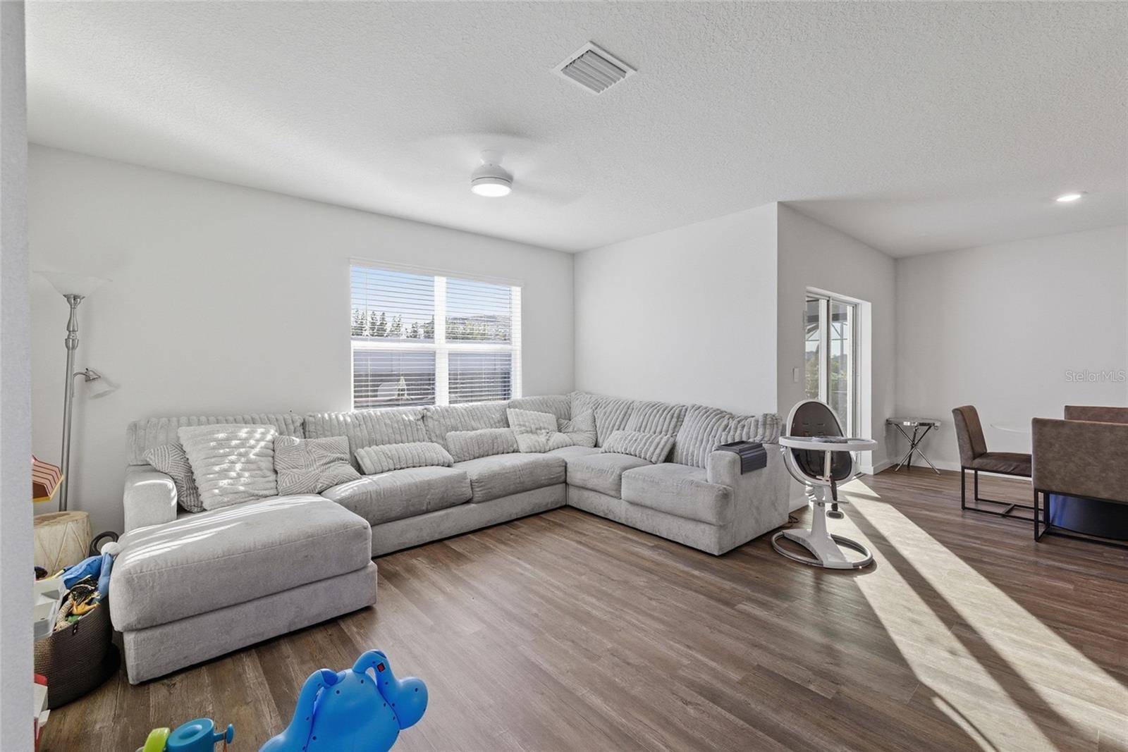 STAR FARMS PH IV SUBPH D & E - Residential