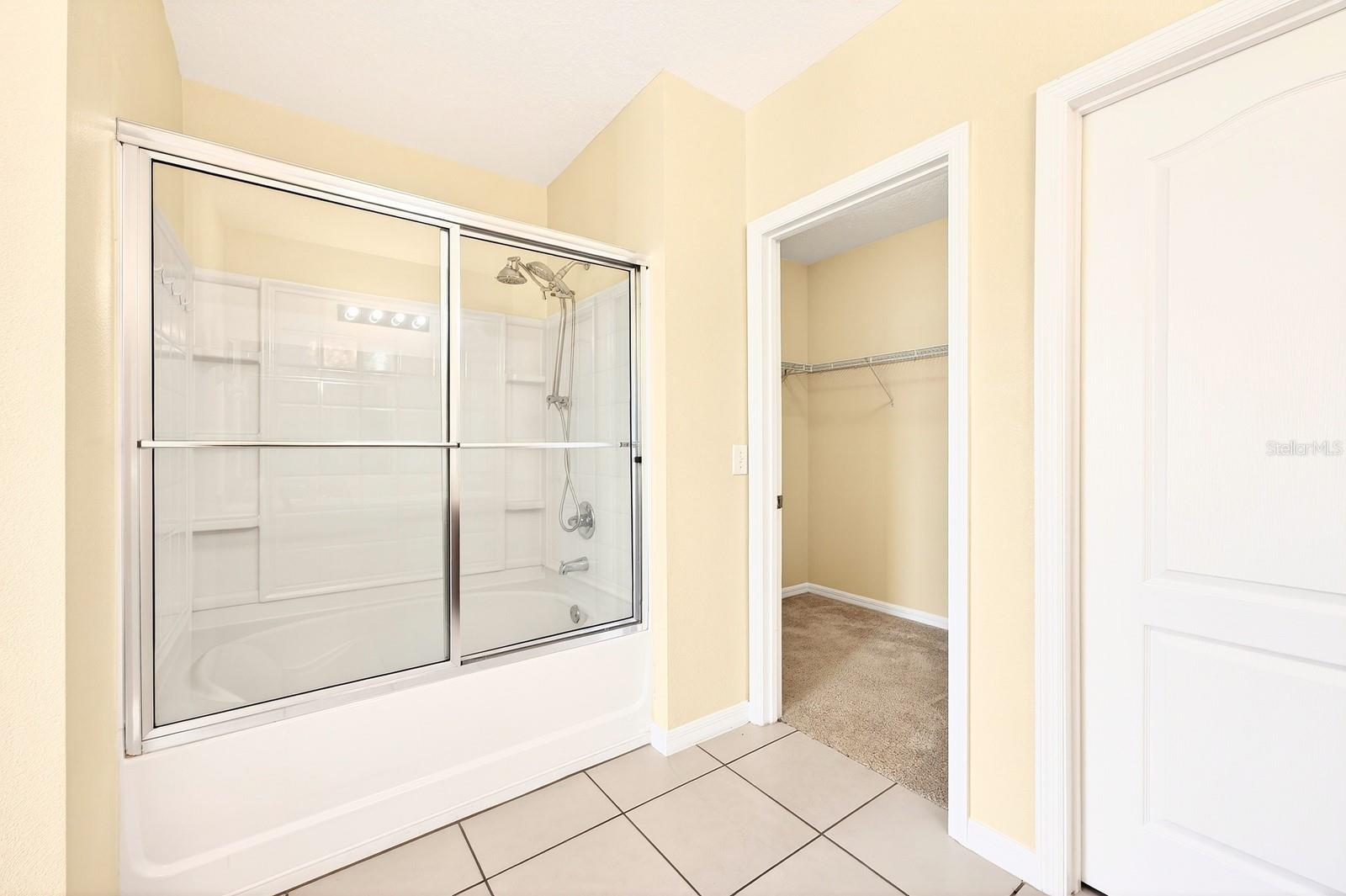 RAINTREE AT SPRINGLAKE VILLAGE PH 2 - Residential