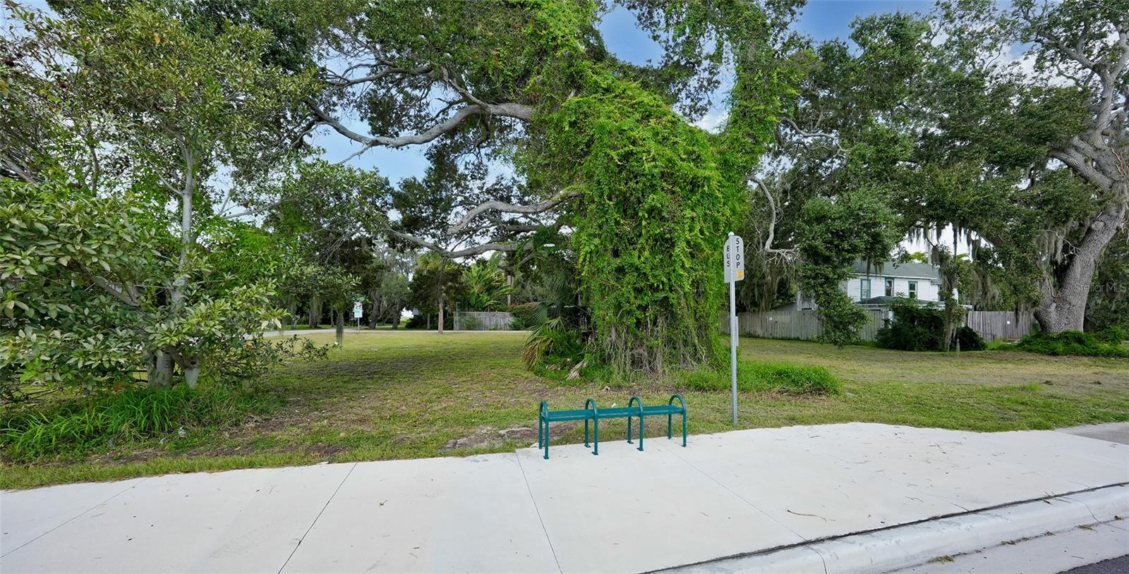 SAUNDERS V A RESUB - Land