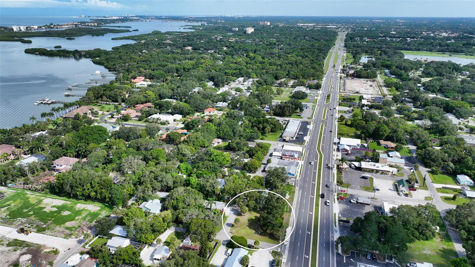 51 N TAMIAMI TRAIL