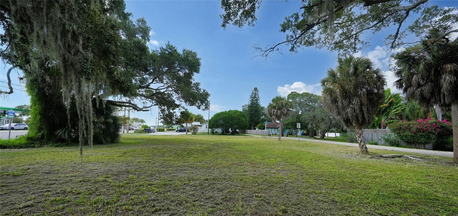 SAUNDERS V A RESUB - Land