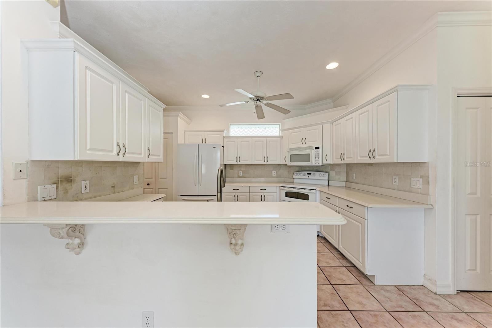 GOVERNORS GREEN - Residential