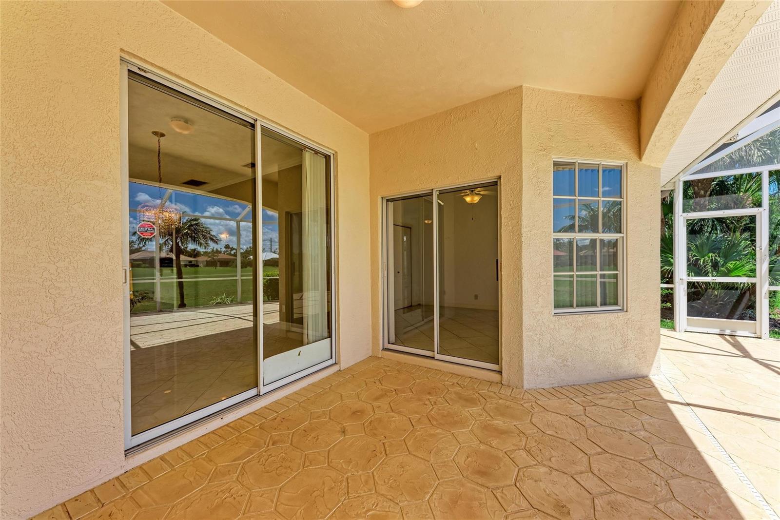 GOVERNORS GREEN - Residential