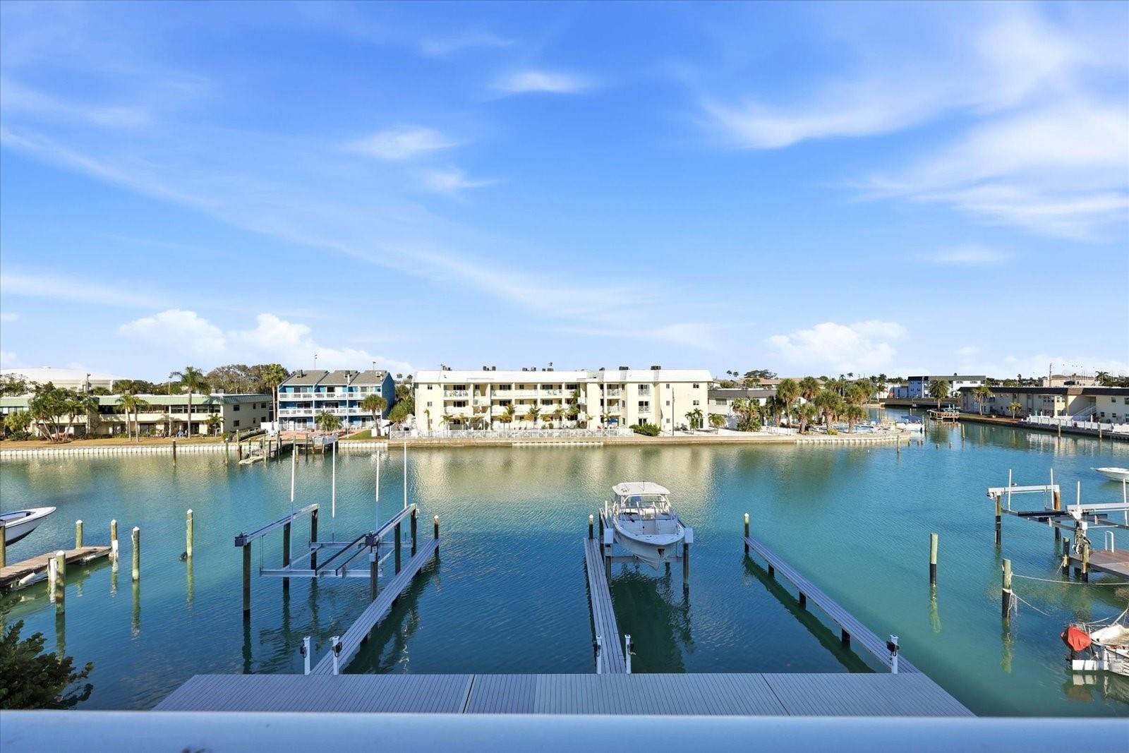 COASTAL COLLECTION TWNHMS - Residential