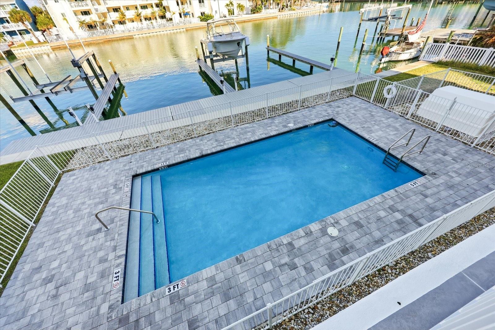 COASTAL COLLECTION TWNHMS - Residential