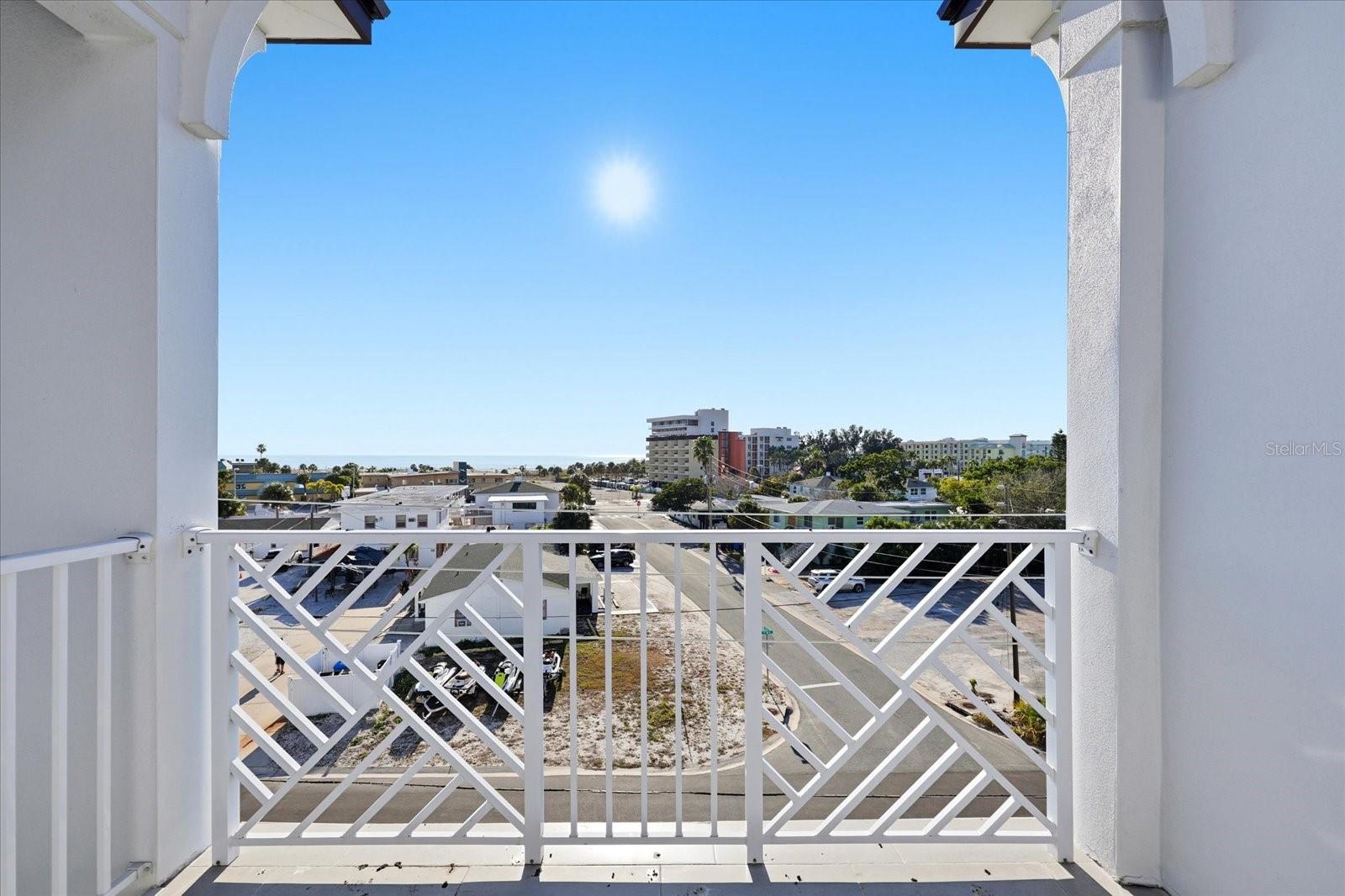 COASTAL COLLECTION TWNHMS - Residential