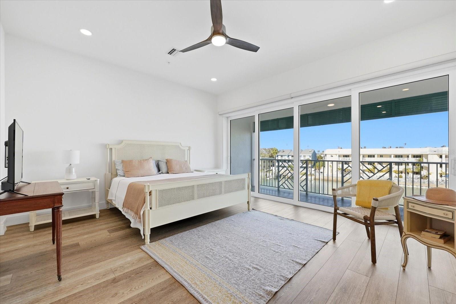 COASTAL COLLECTION TWNHMS - Residential