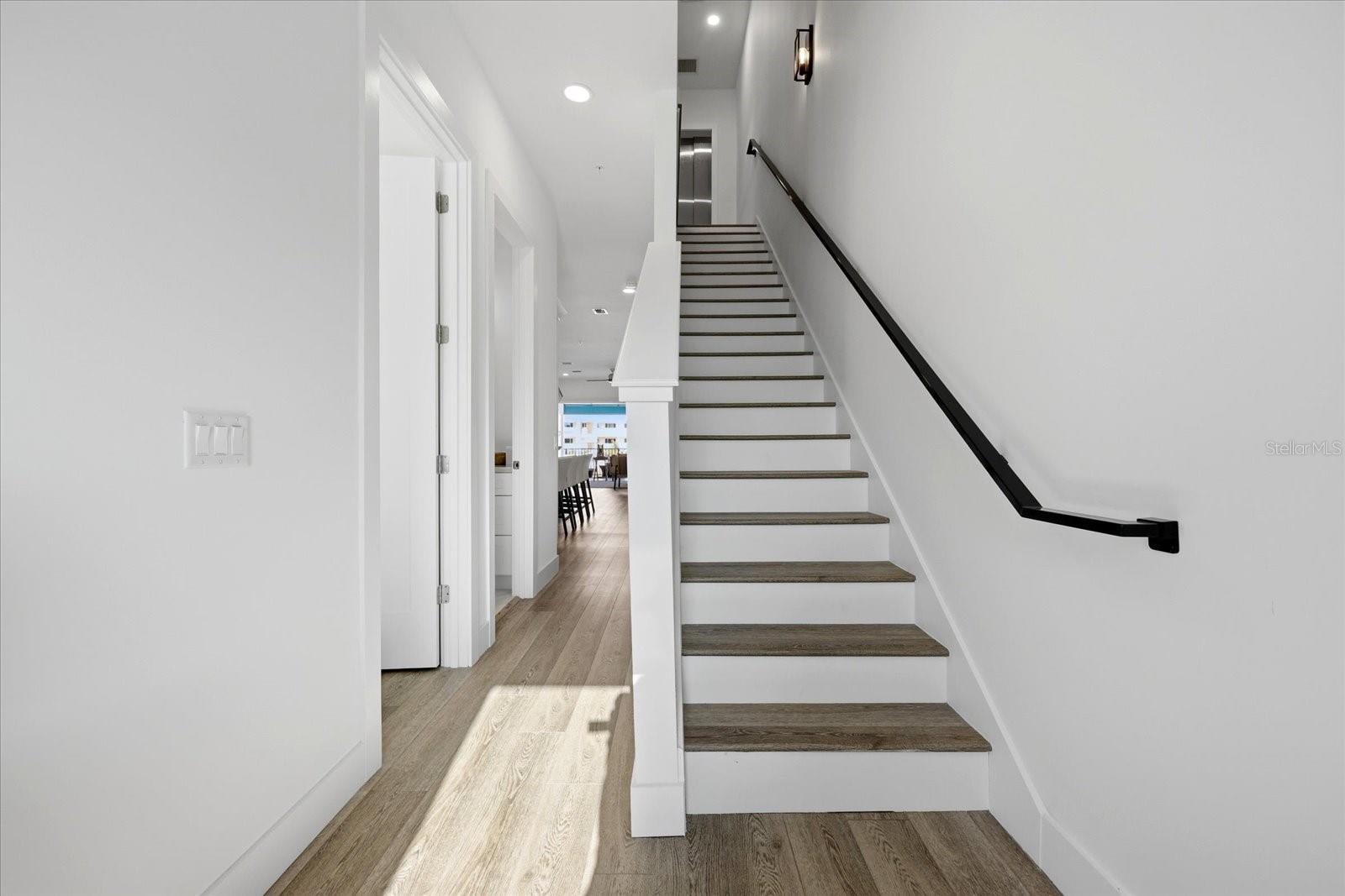 COASTAL COLLECTION TWNHMS - Residential