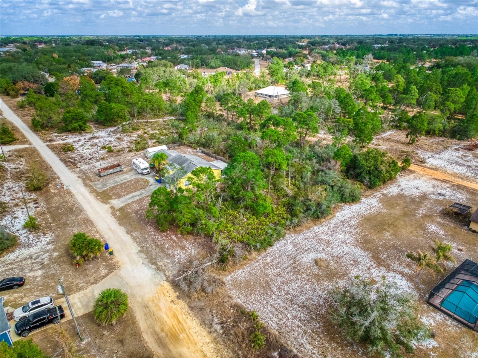 AVON PARK LAKES - Land