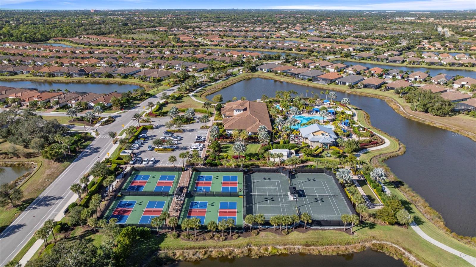 LEGACY ESTS/PALMER RANCH PH 1 - Residential