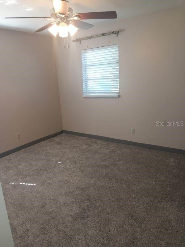 OAK MANOR - Residential