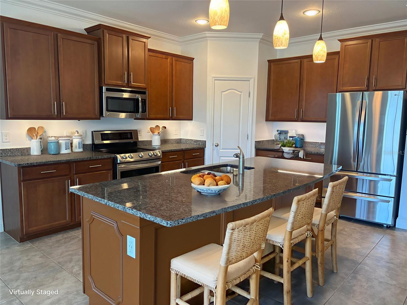 STONELEDGE - Residential