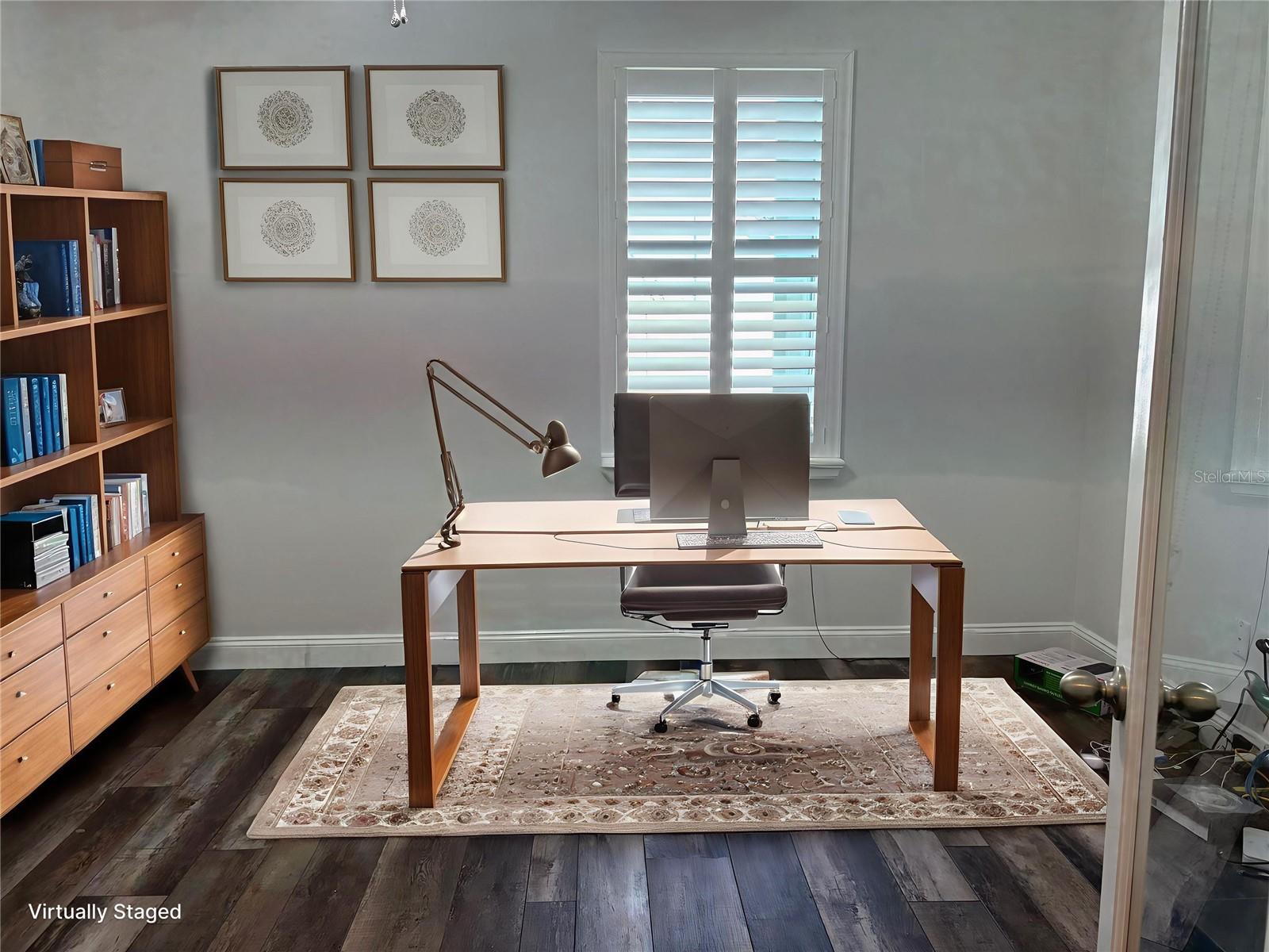 STONELEDGE - Residential