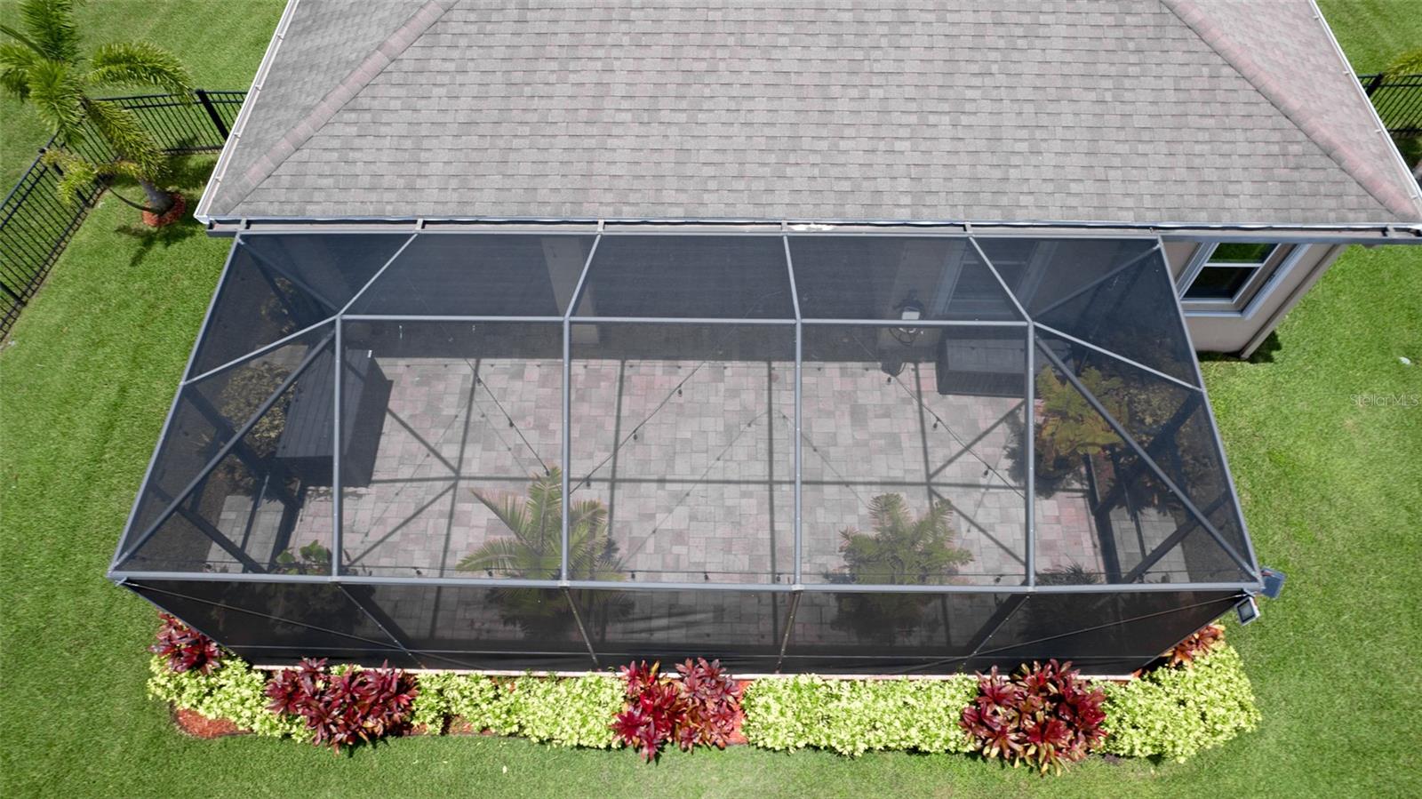 STONELEDGE - Residential