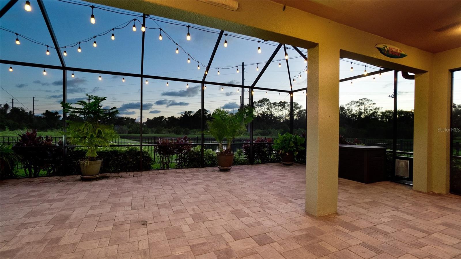 STONELEDGE - Residential