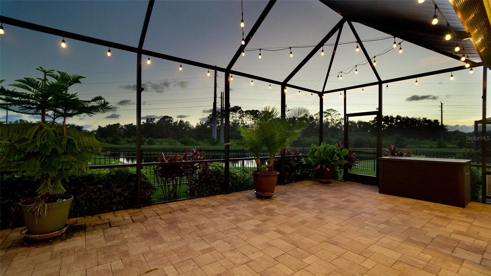 STONELEDGE - Residential