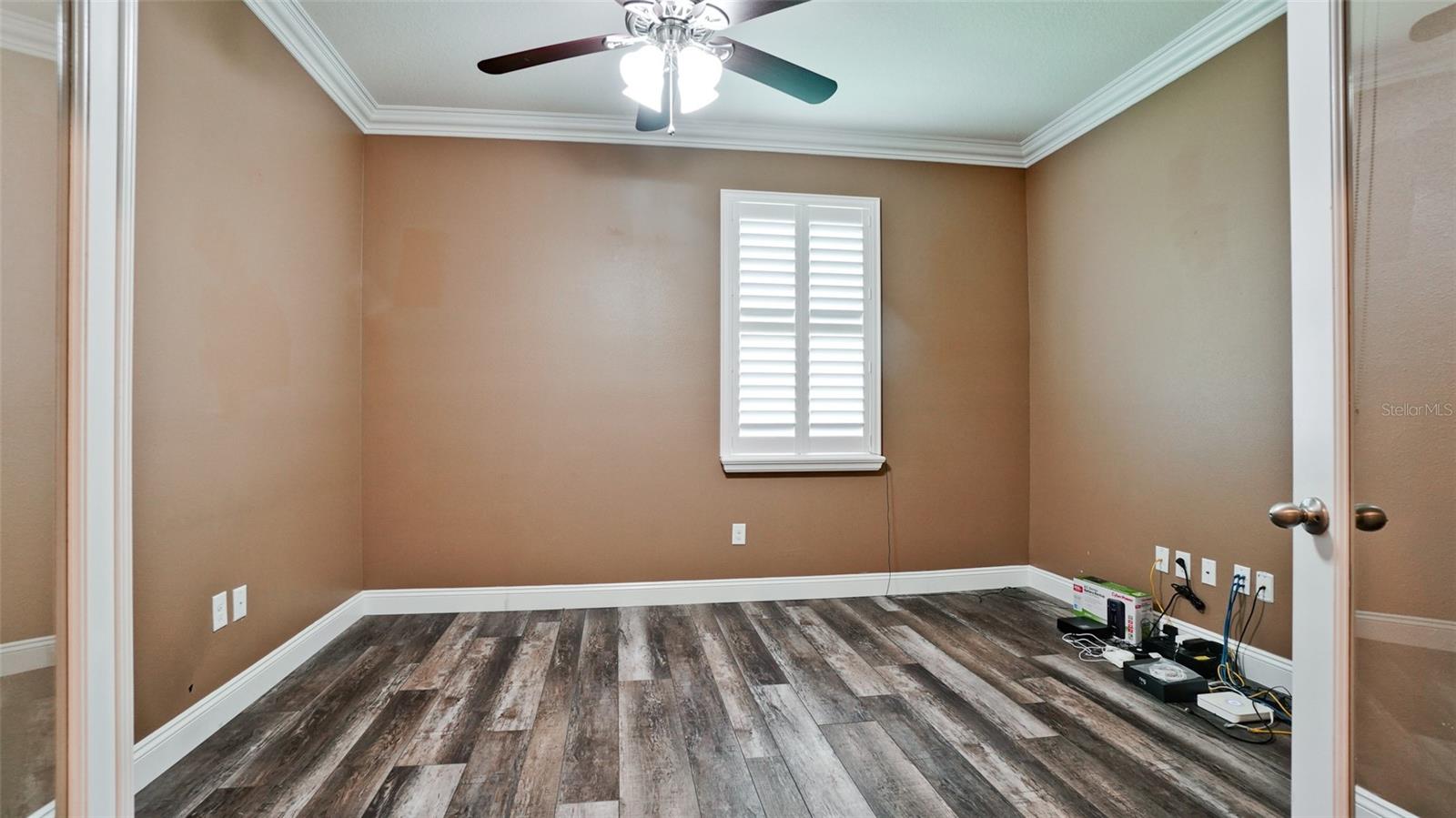 STONELEDGE - Residential