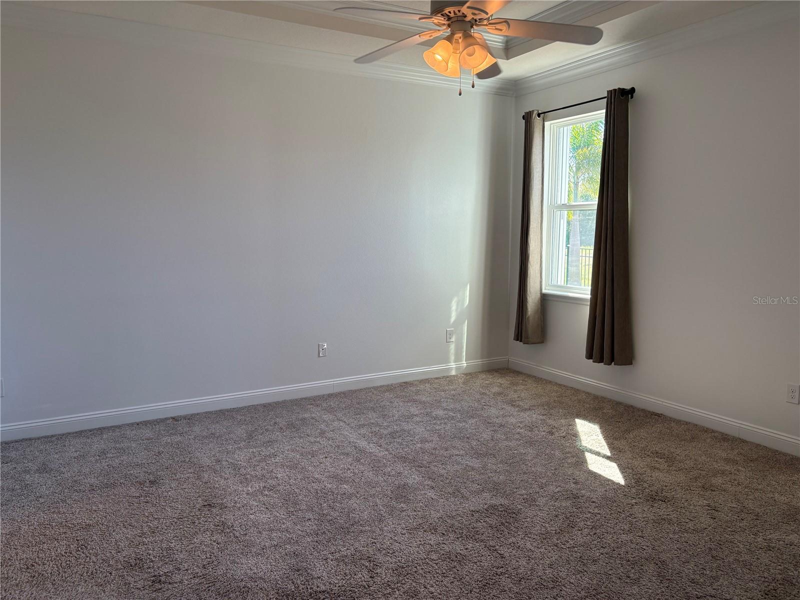 STONELEDGE - Residential