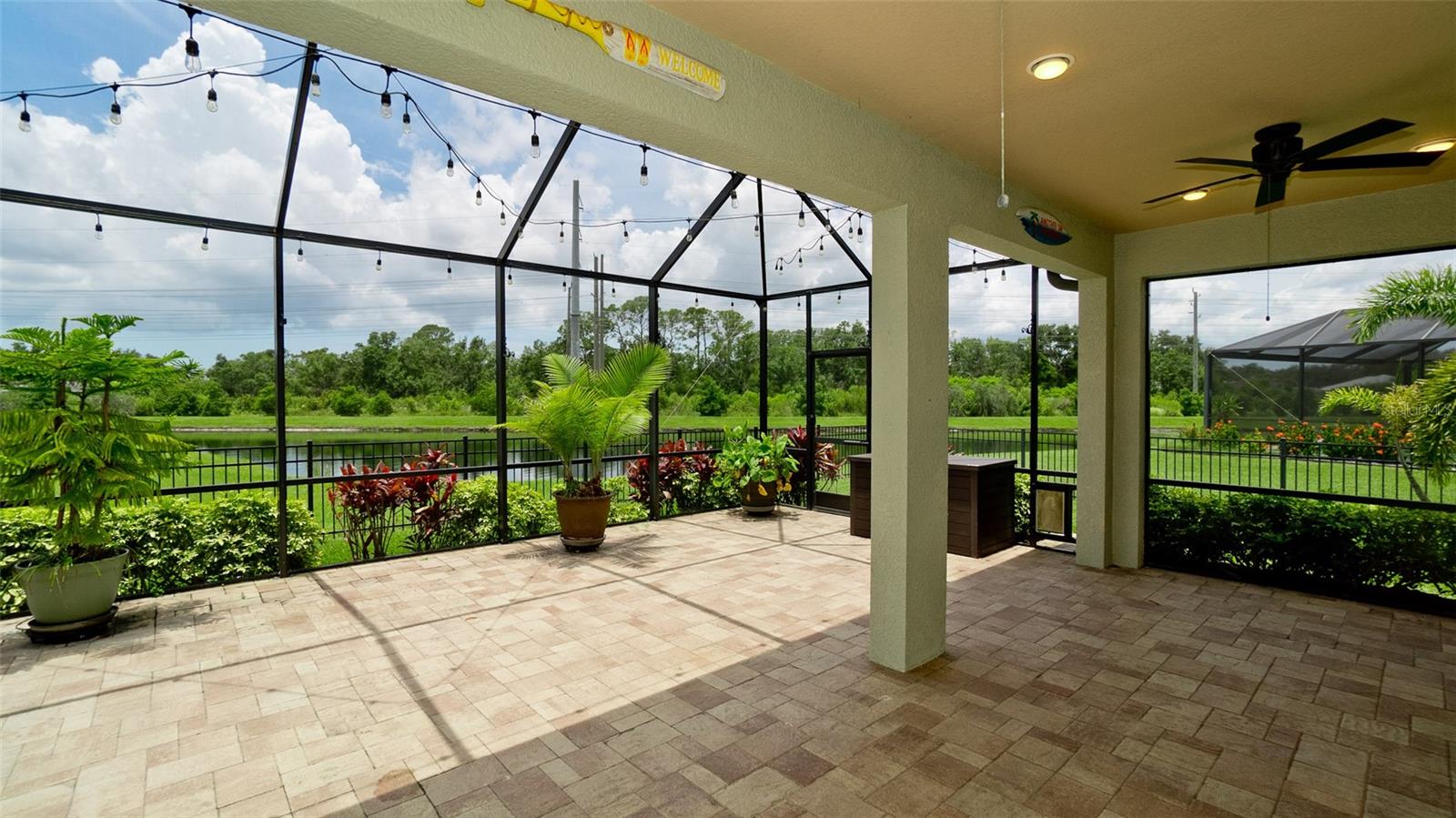 STONELEDGE - Residential