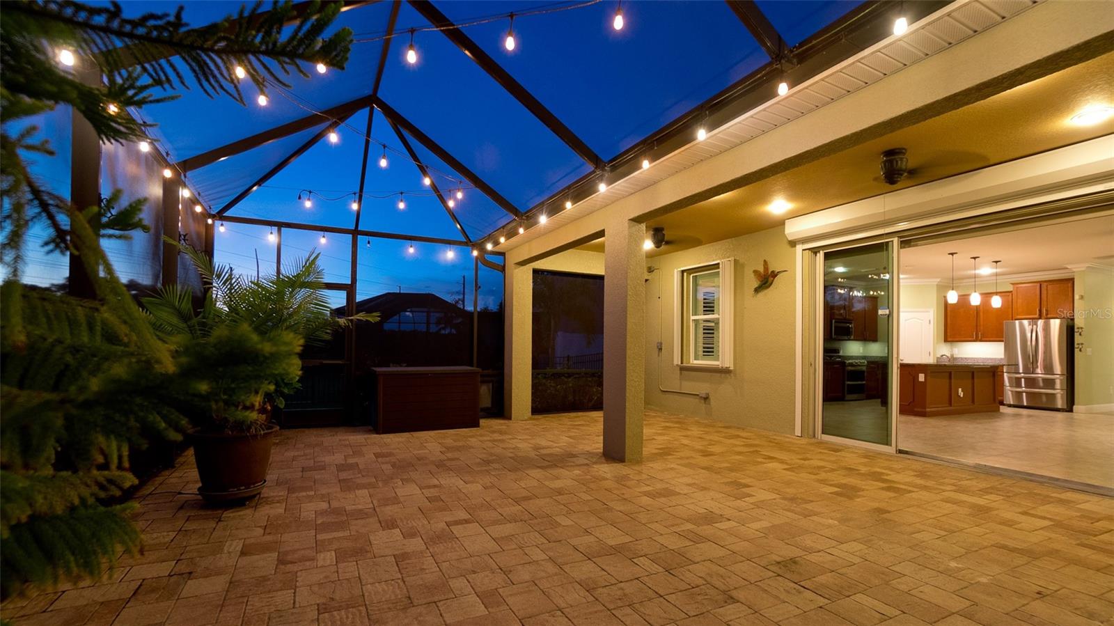 STONELEDGE - Residential