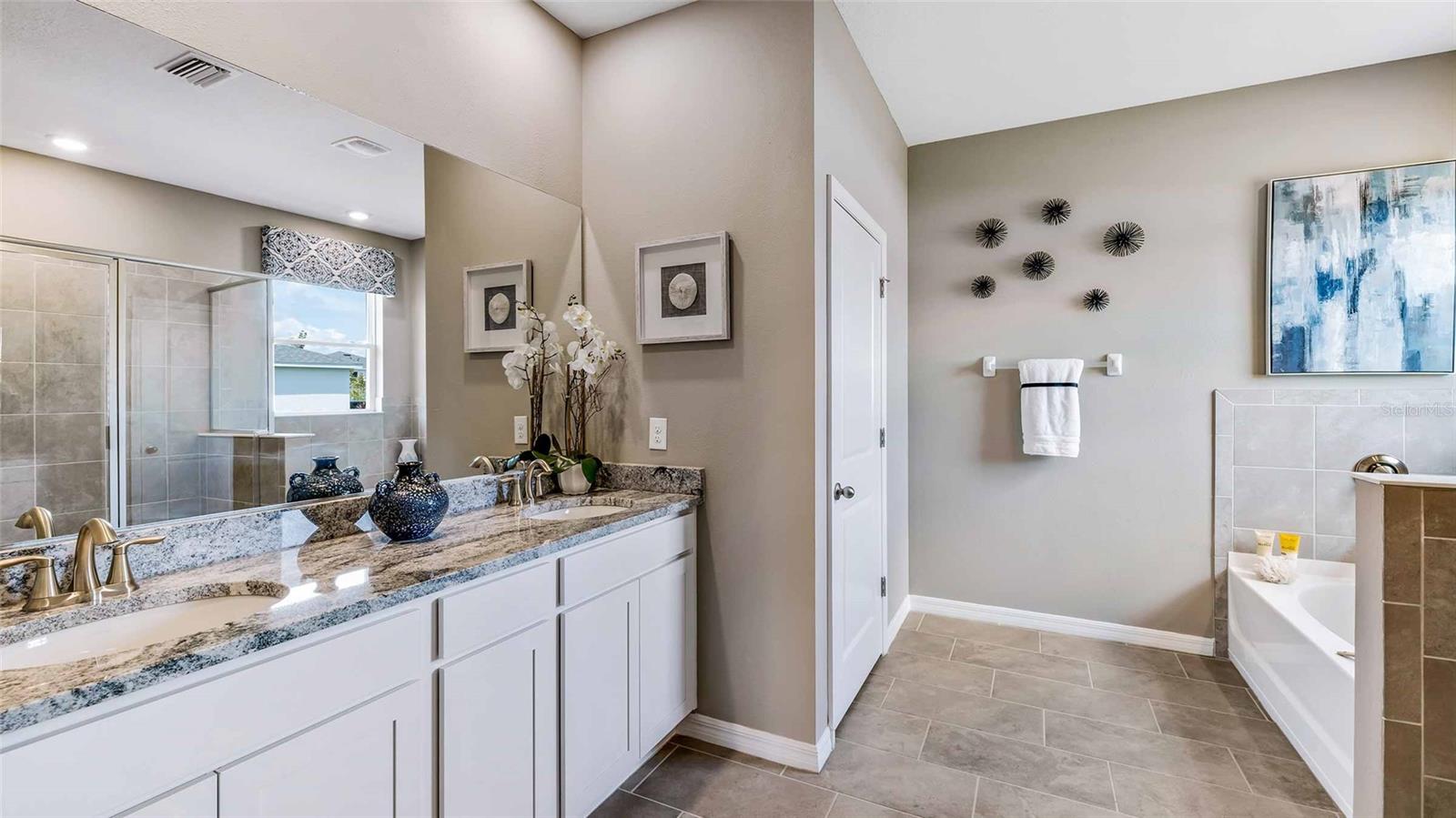 WOODCREEK - Residential