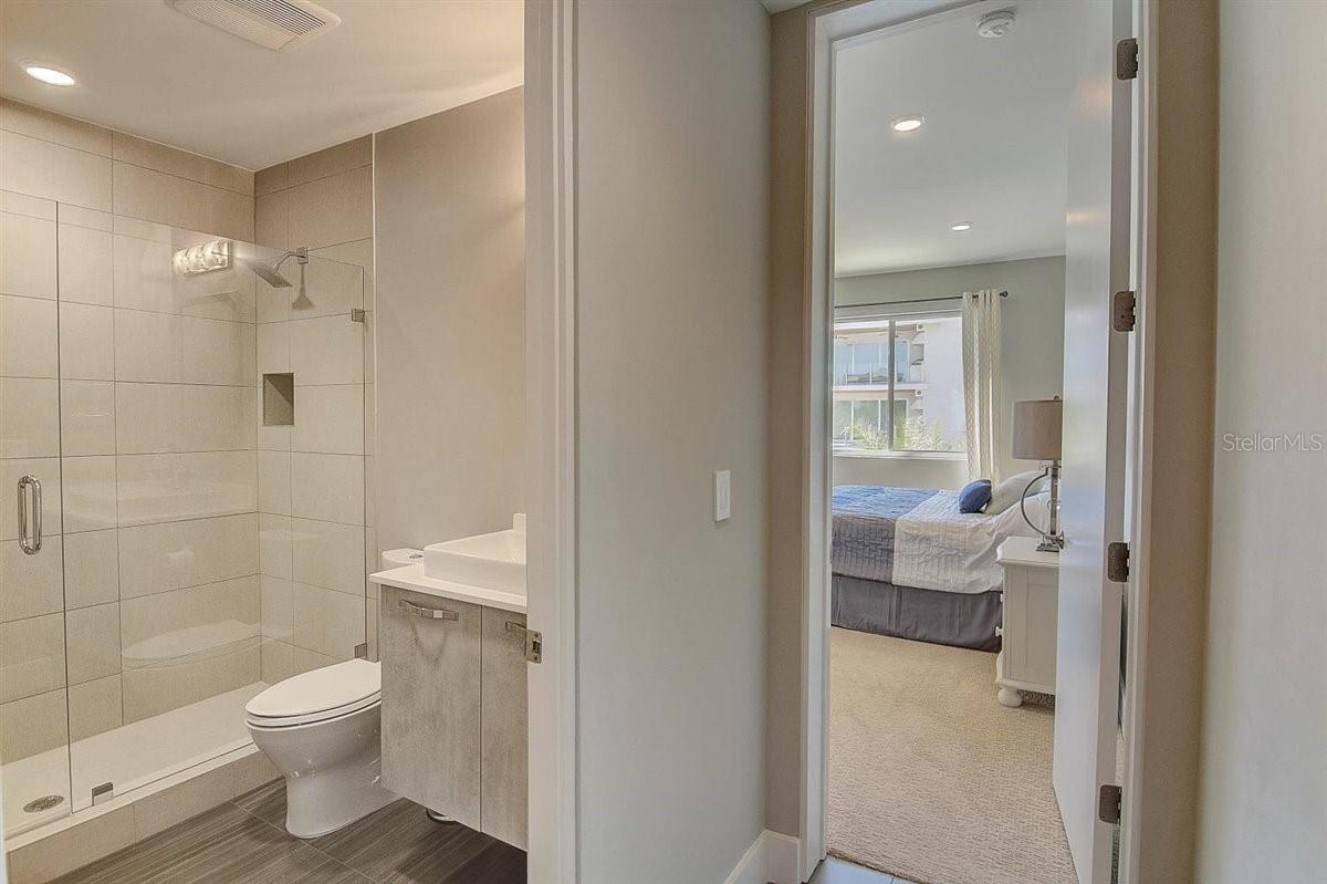 PARK RESIDENCES OF LIDO KEY - Residential