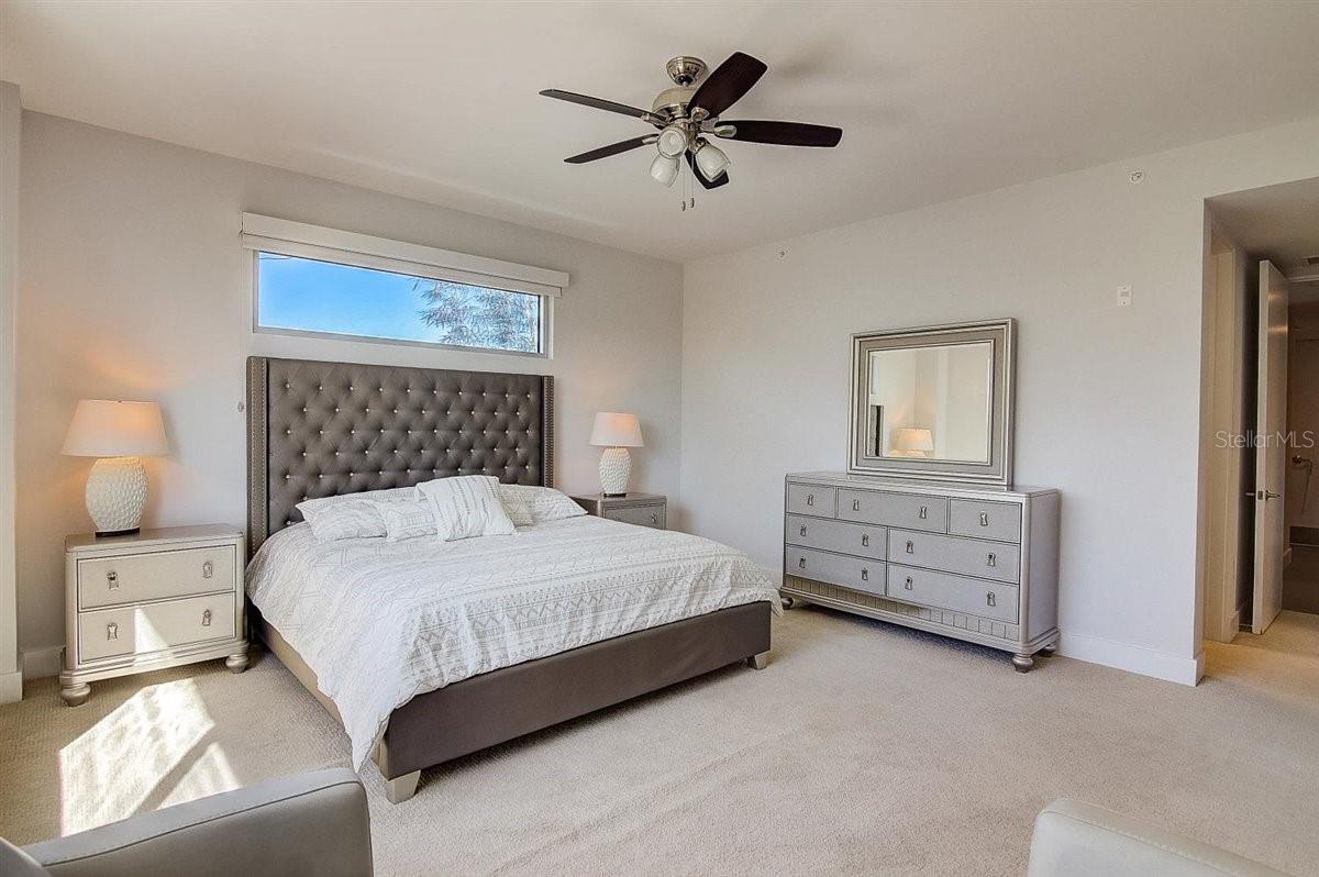 PARK RESIDENCES OF LIDO KEY - Residential