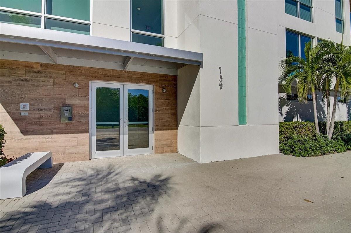 PARK RESIDENCES OF LIDO KEY - Residential