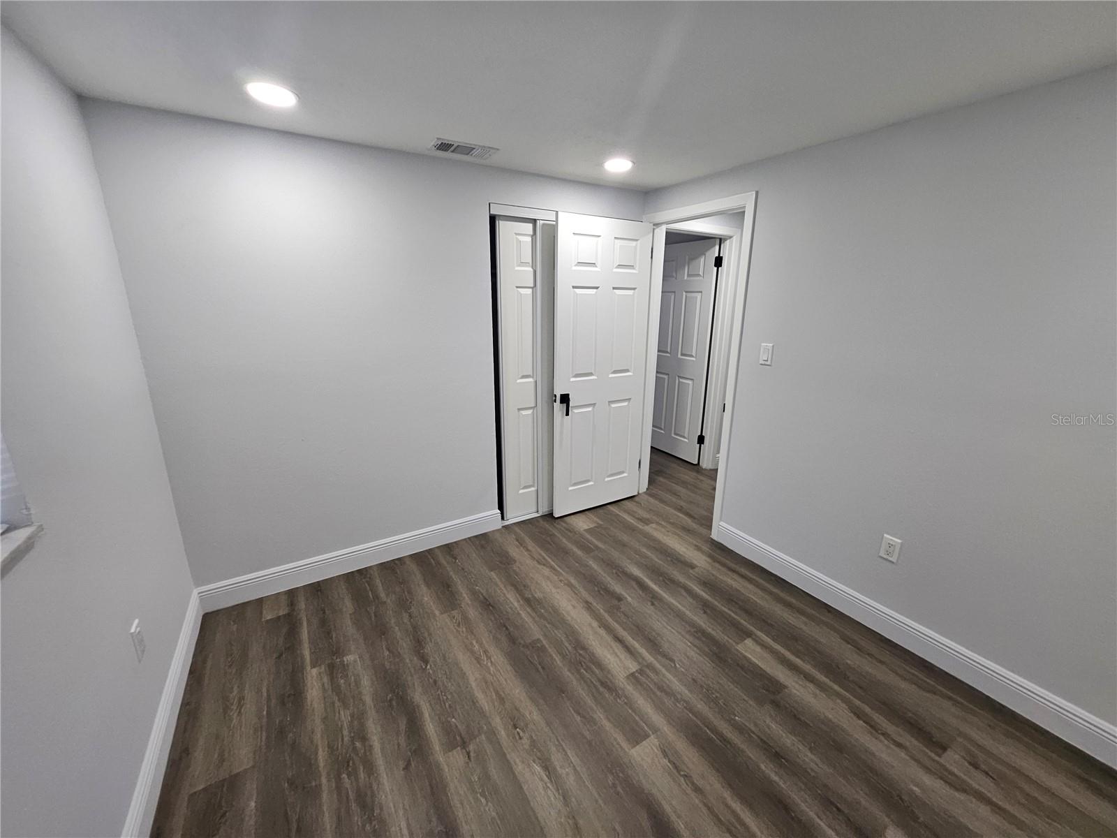 NORTHVIEW HILLS UNIT 2 - Residential Lease