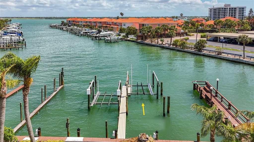 Photo of 1581 Gulf Boulevard #102N, Clearwater Beach, FL 33767 (MLS # O6376537)