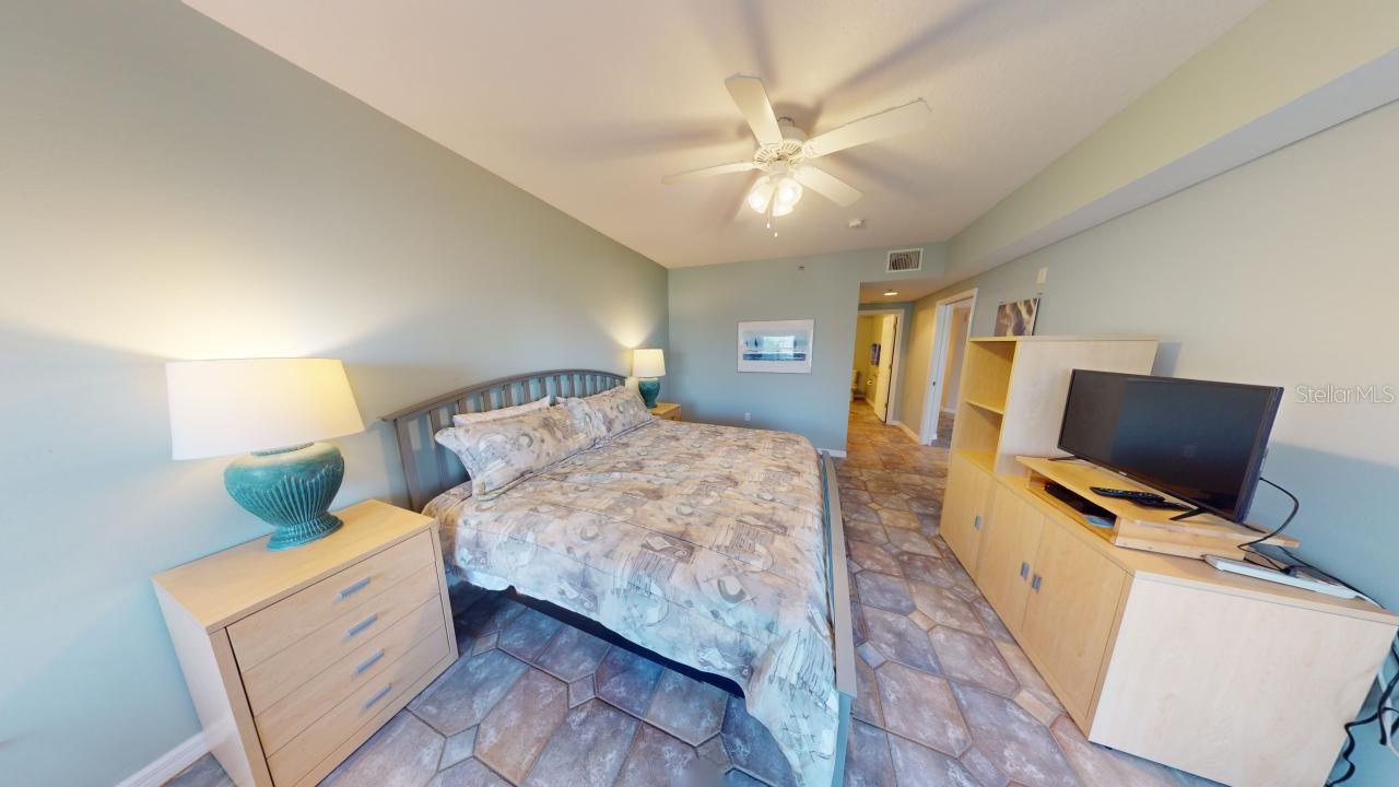 OCEAN WALK NSB BLDG 02 - Residential