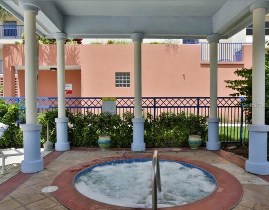 OCEAN WALK NSB BLDG 02 - Residential