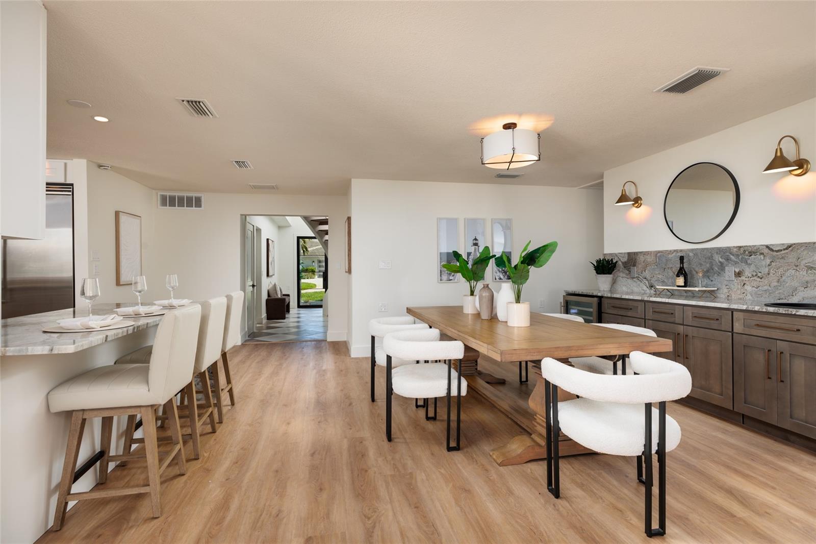 VENETIAN ISLES - Residential
