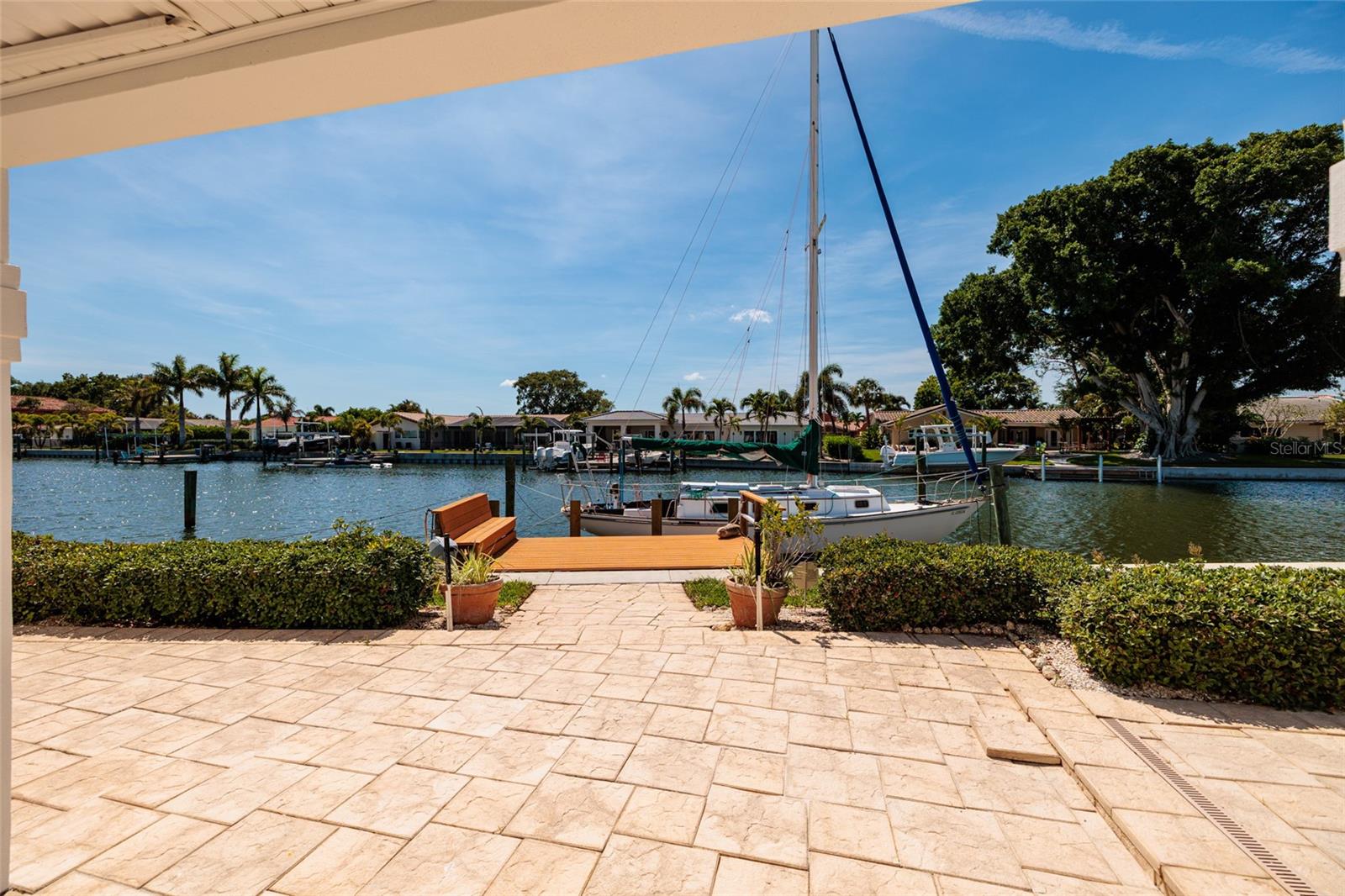 VENETIAN ISLES - Residential