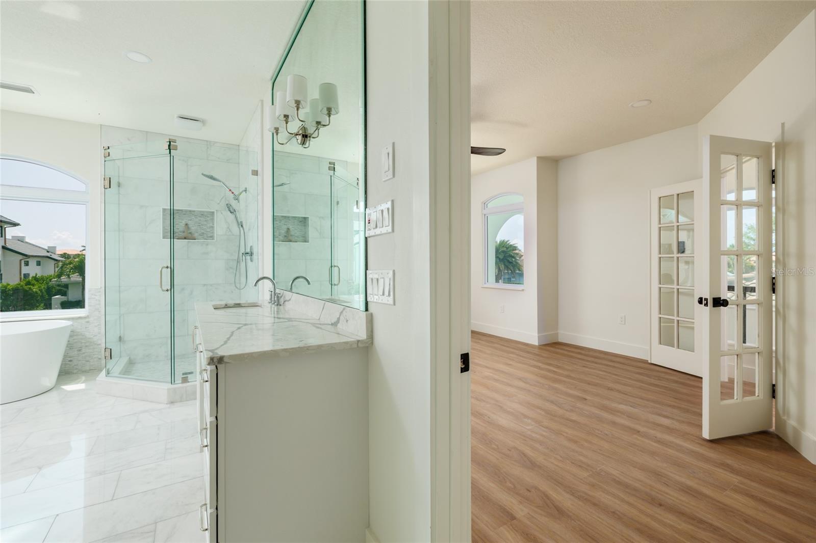VENETIAN ISLES - Residential