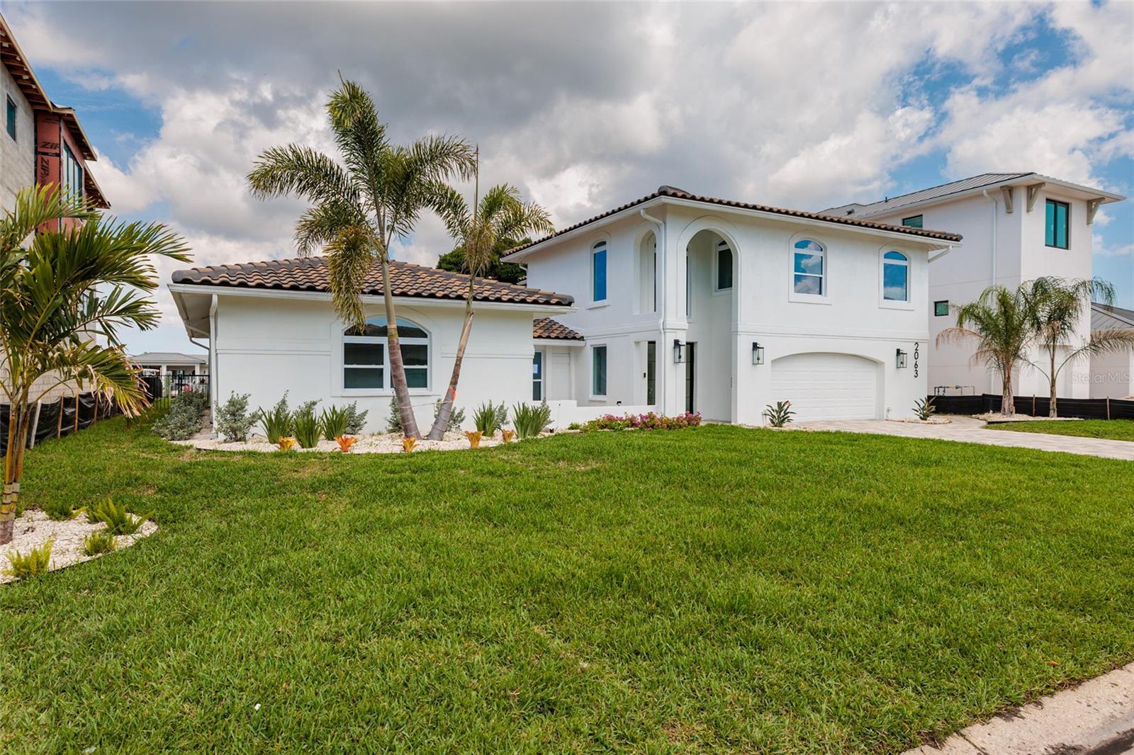 VENETIAN ISLES - Residential