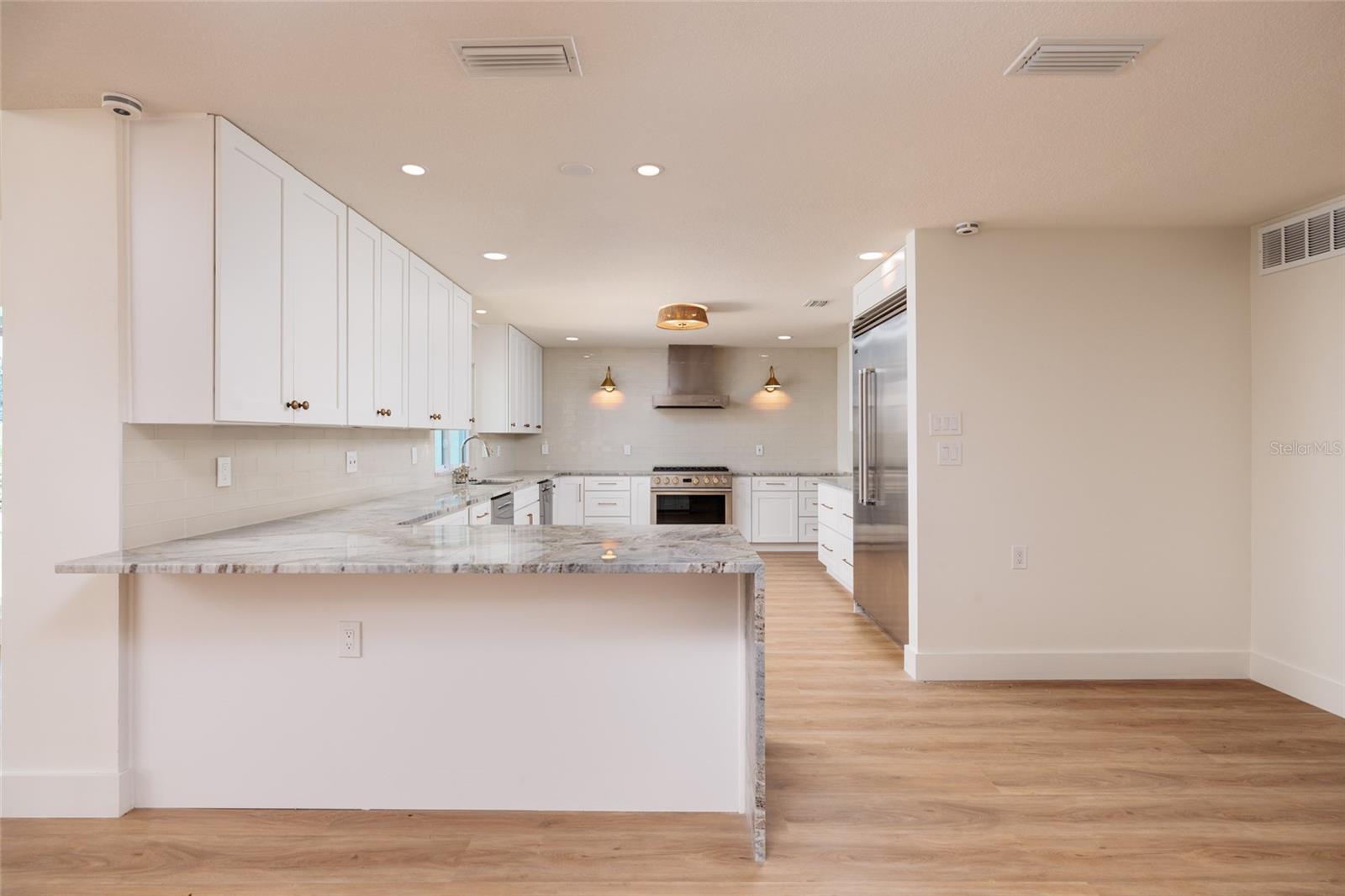 VENETIAN ISLES - Residential